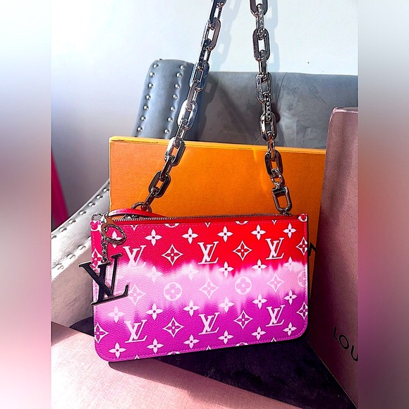 ❤️ Louis Vuitton Limited Edition Summer Escale Rouge Neverfull Wristlet Pochette - Picture 5 of 16